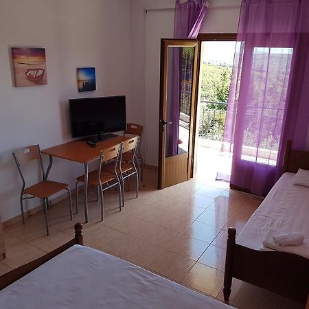 Vila Melpo Apartments Ilias Exterior photo